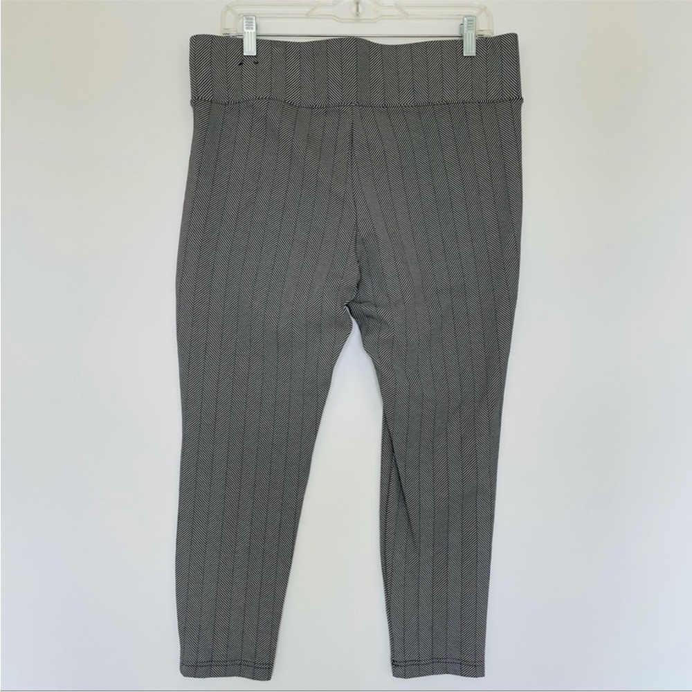 Torrid Gray Knit Leggings - Picture 6 of 7